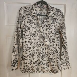 White and black floral v neck button down h&m size 10